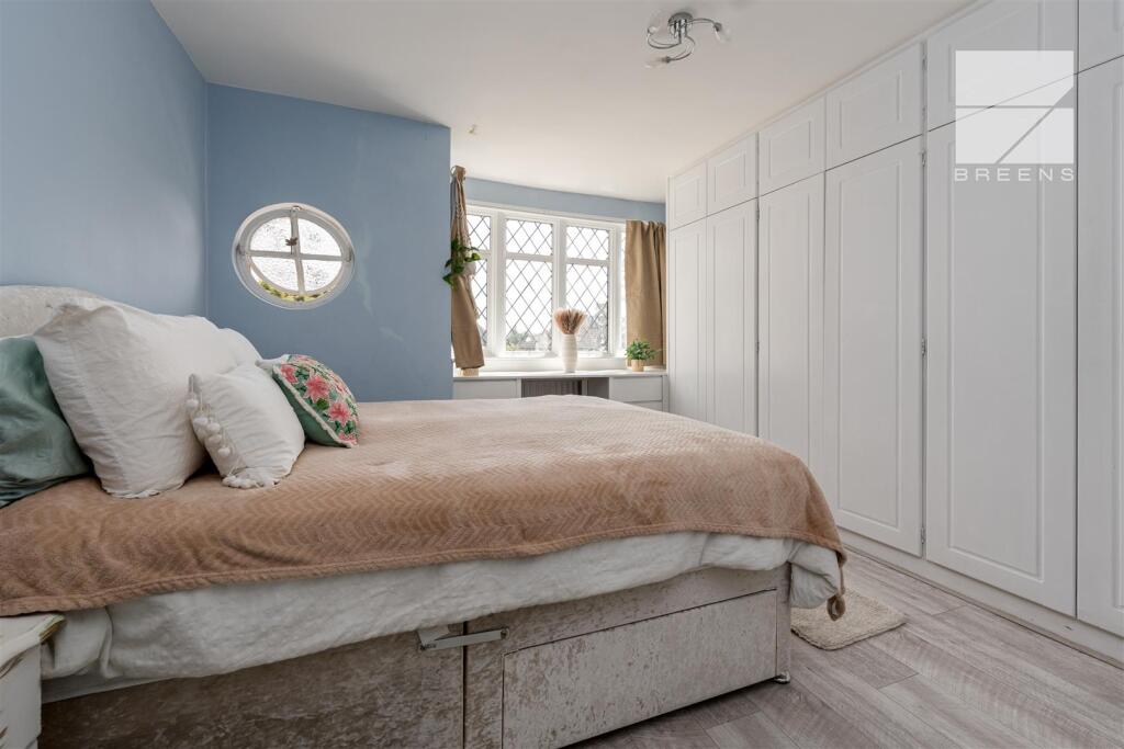 11 Dale View Gardens_0038.jpg