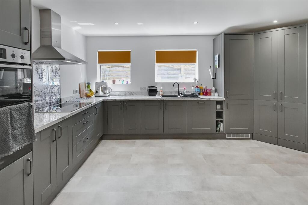 Kitchen area