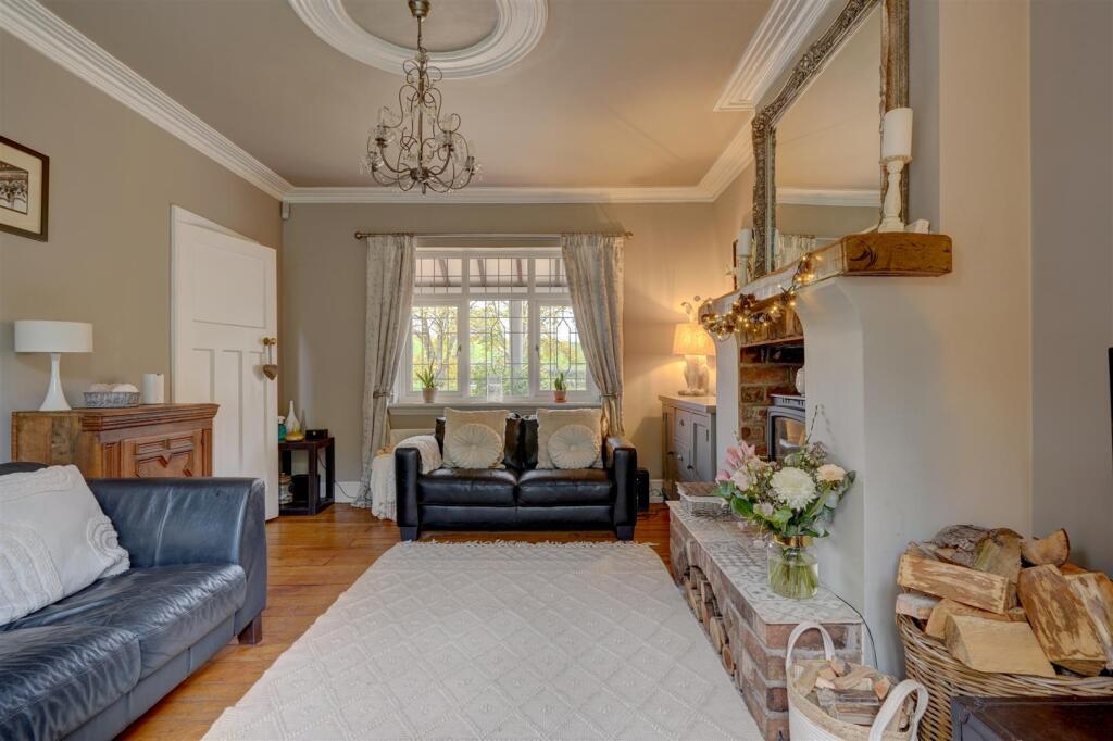 185 Bridgnorth Rd (5).jpg