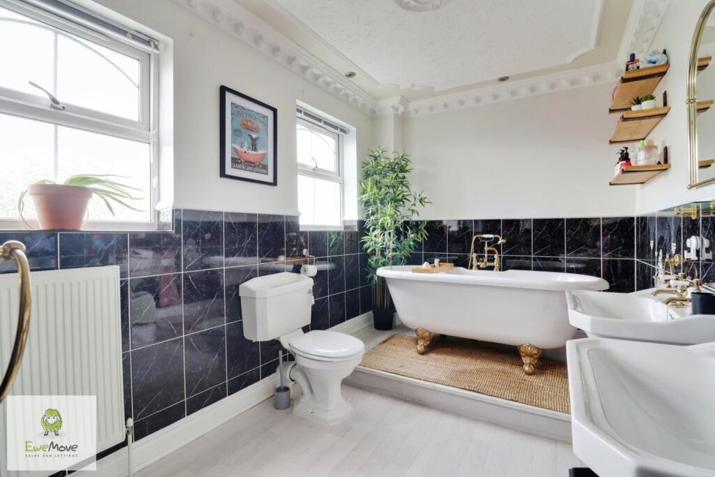 90e73a7d-IMG_2542-IMG_2544