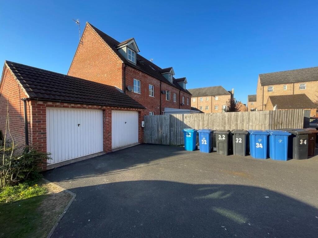Garage.jpg