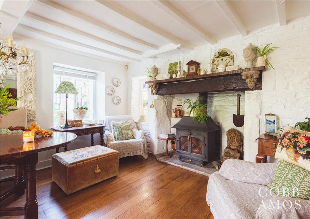 Brick Corner House 117.jpg