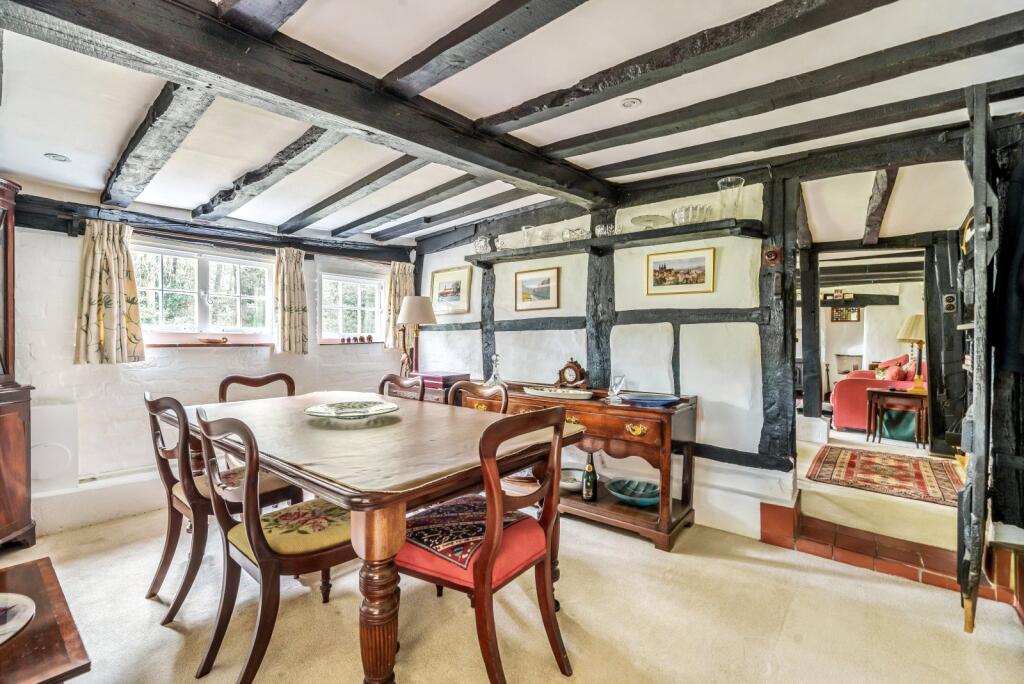 Formal Dining