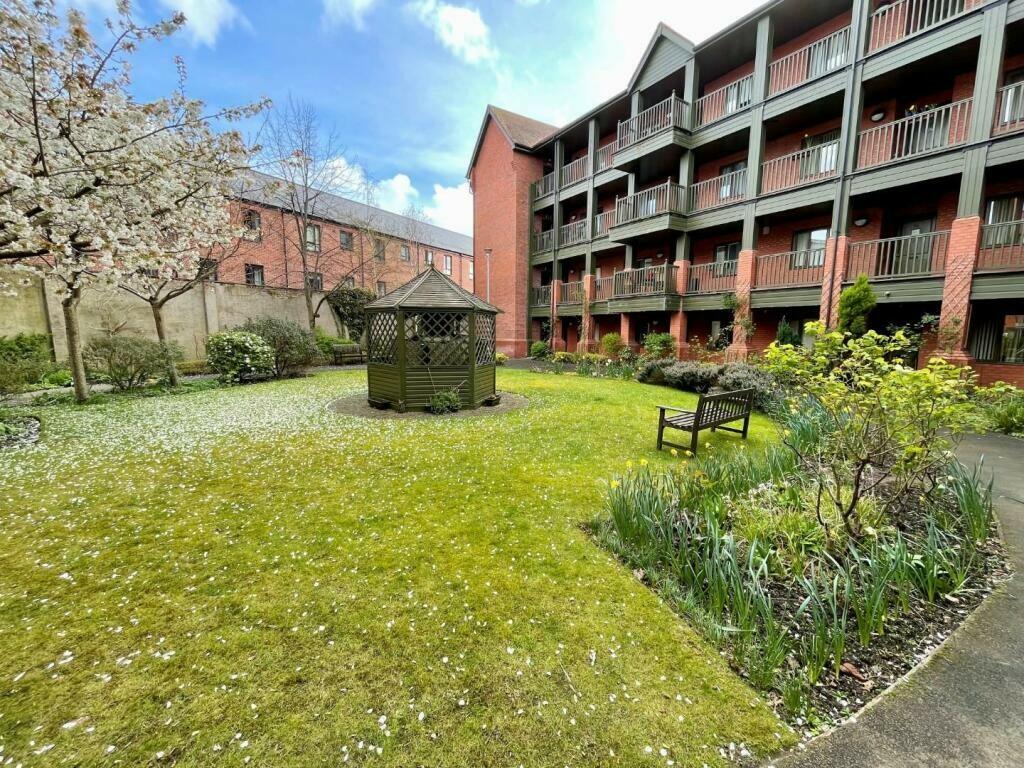 Central Garden