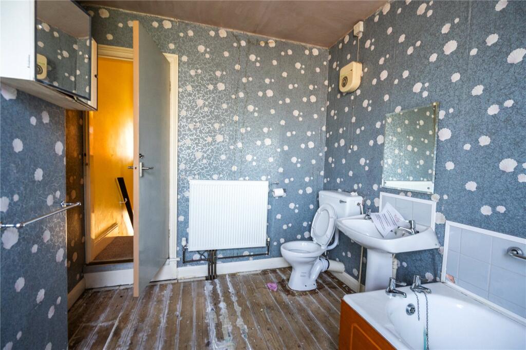 Bathroom (2)