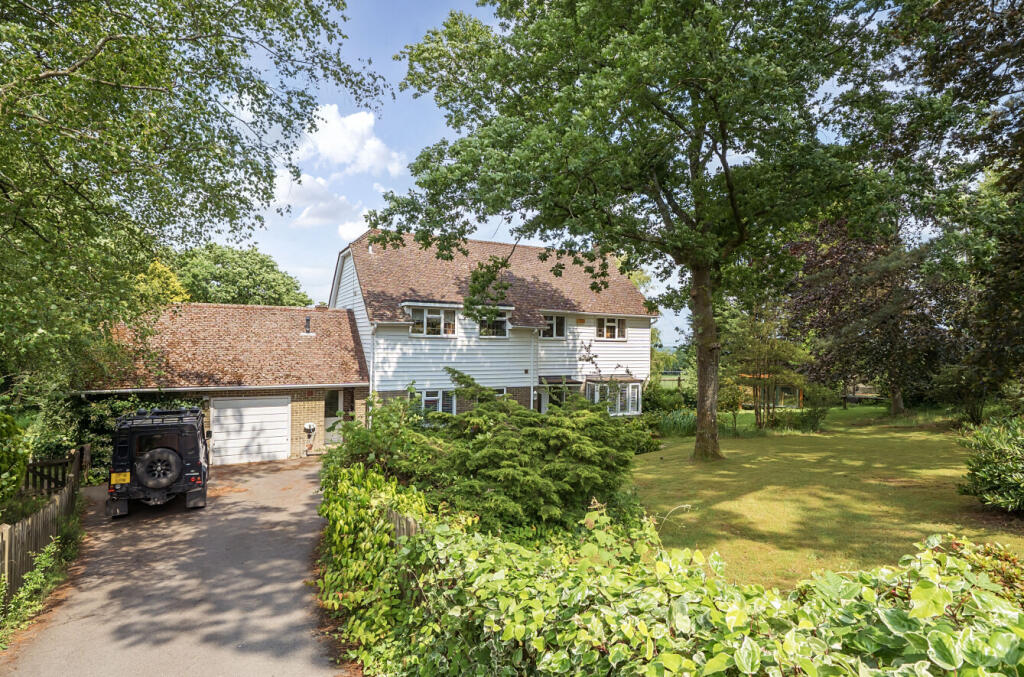 6 Netherfield Way