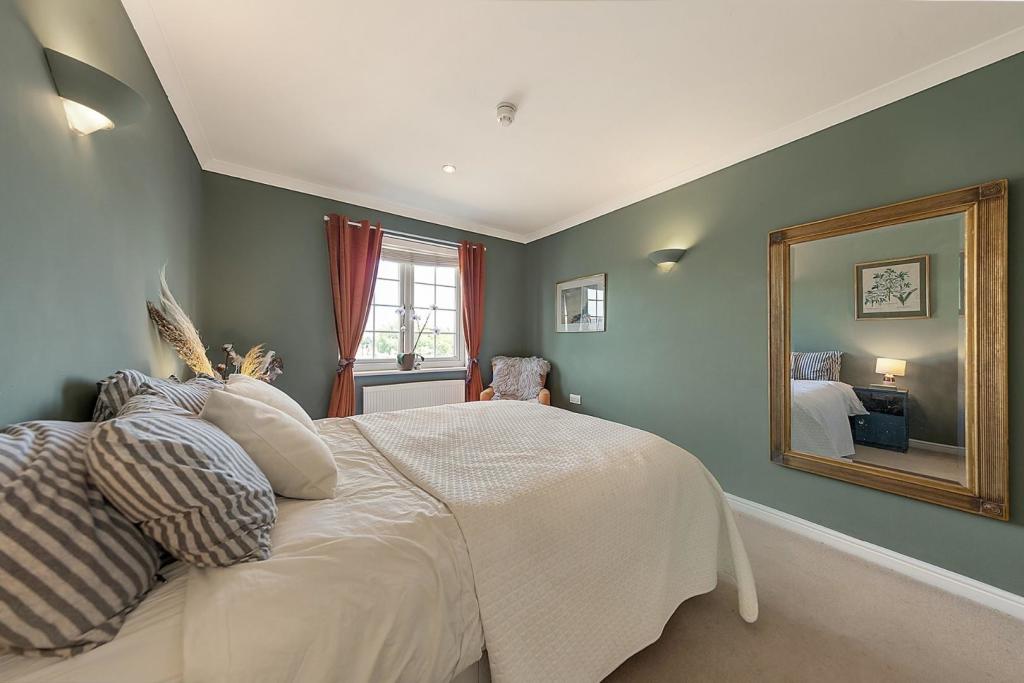 Bedroom.jpg