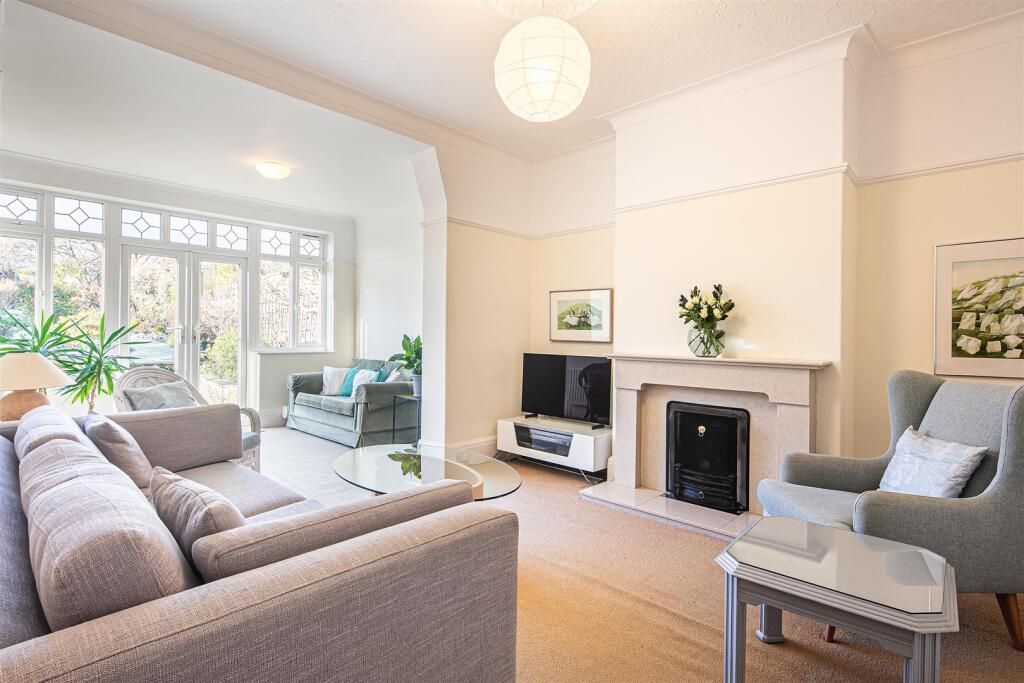 Sitting room