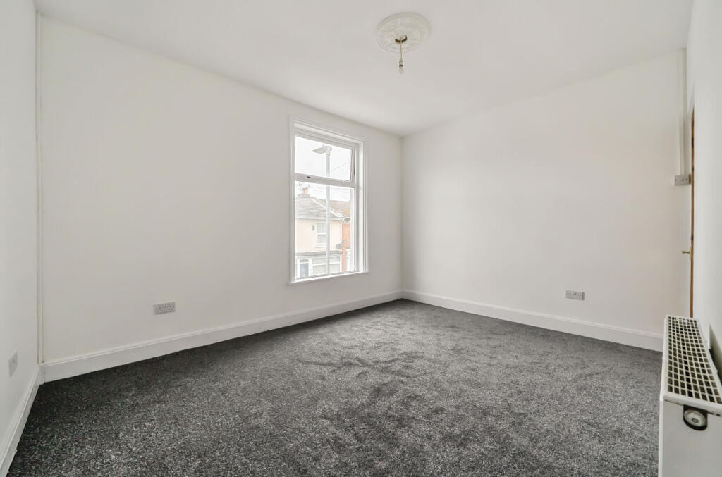 1306677-8-684188d...