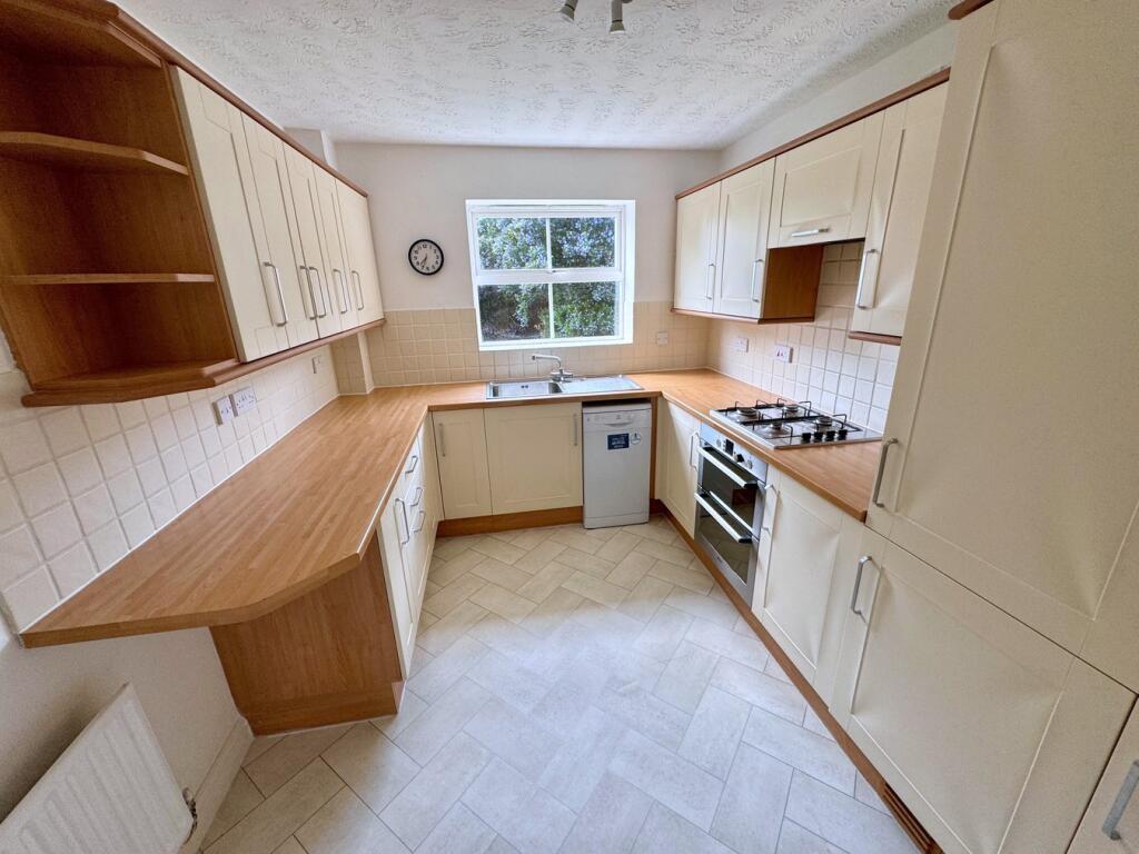 Fitted Kitchen