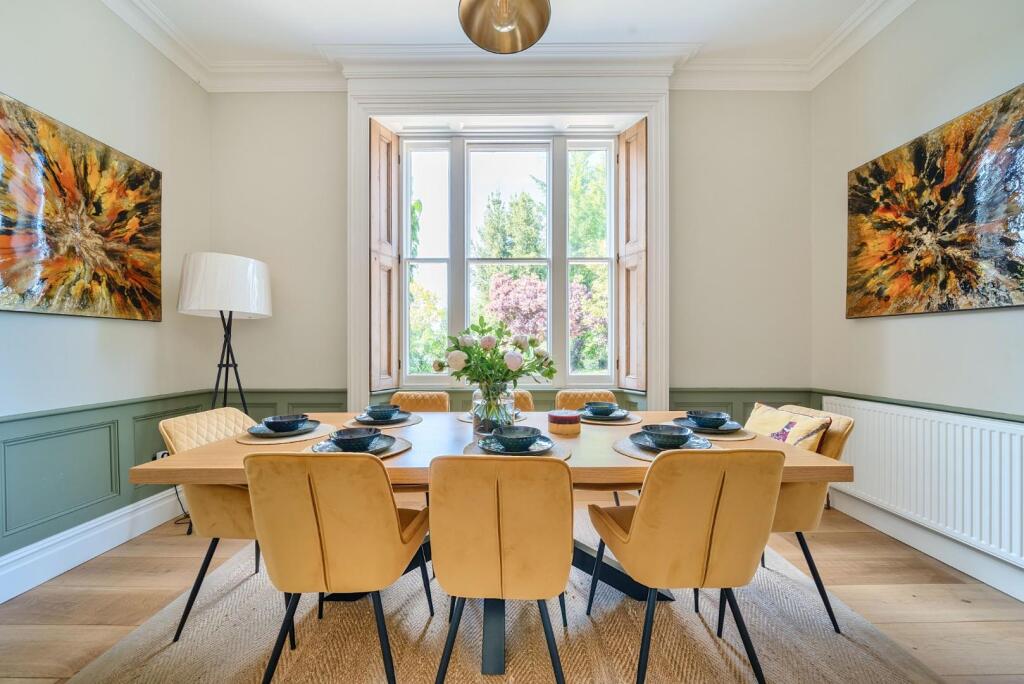 1282698-35-682ccc6a9bbb9-ARW .jpg