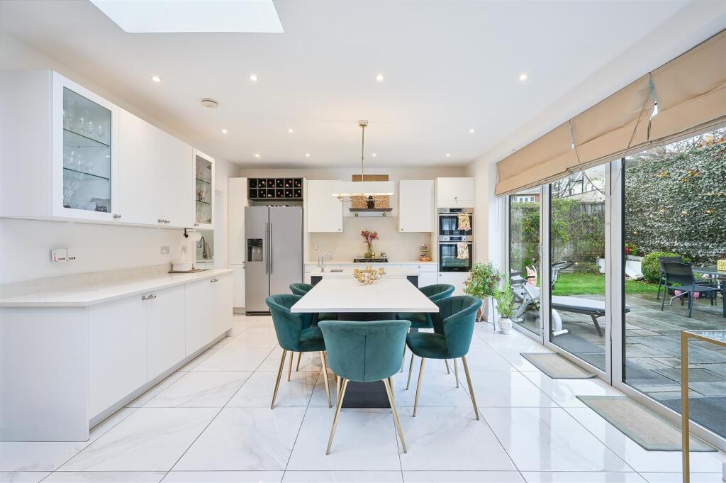 GREAT TATTENHAMS, 41- (8).jpg