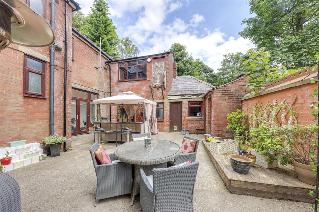 Inner Courtyard Garden