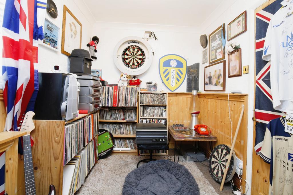 Bedroom Three/Study
