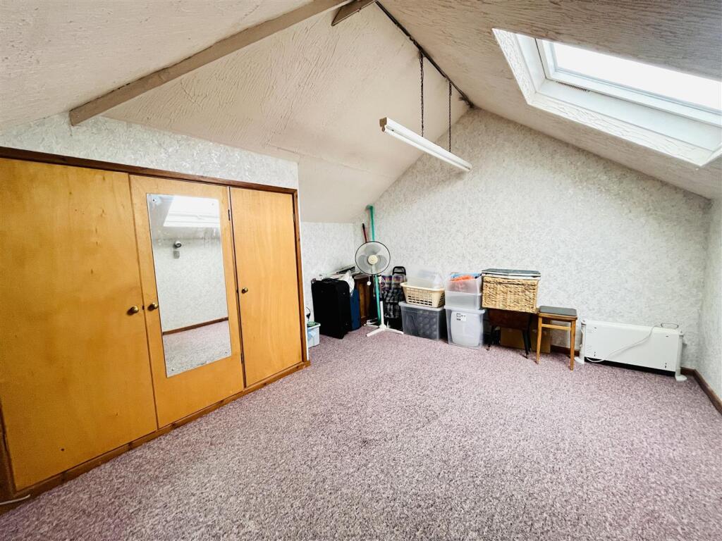 Loft Room Aspect 3