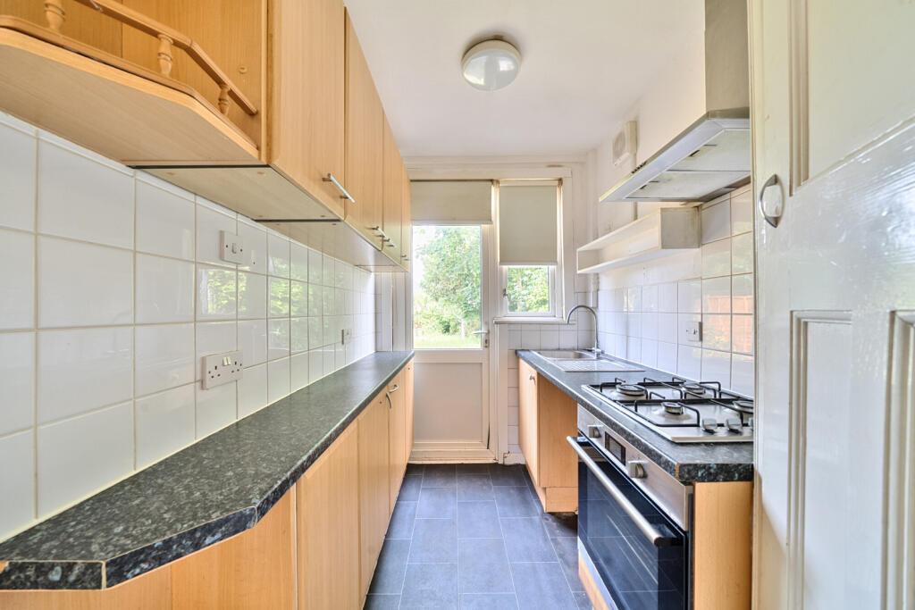 1312415-25-685159...