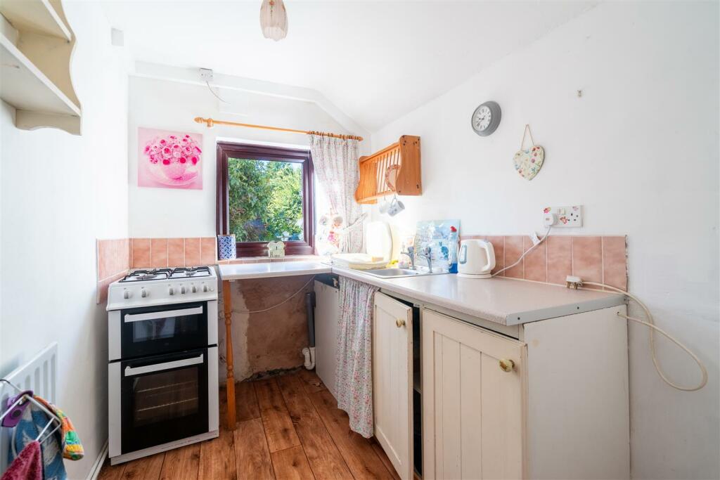 Kitchen.jpg