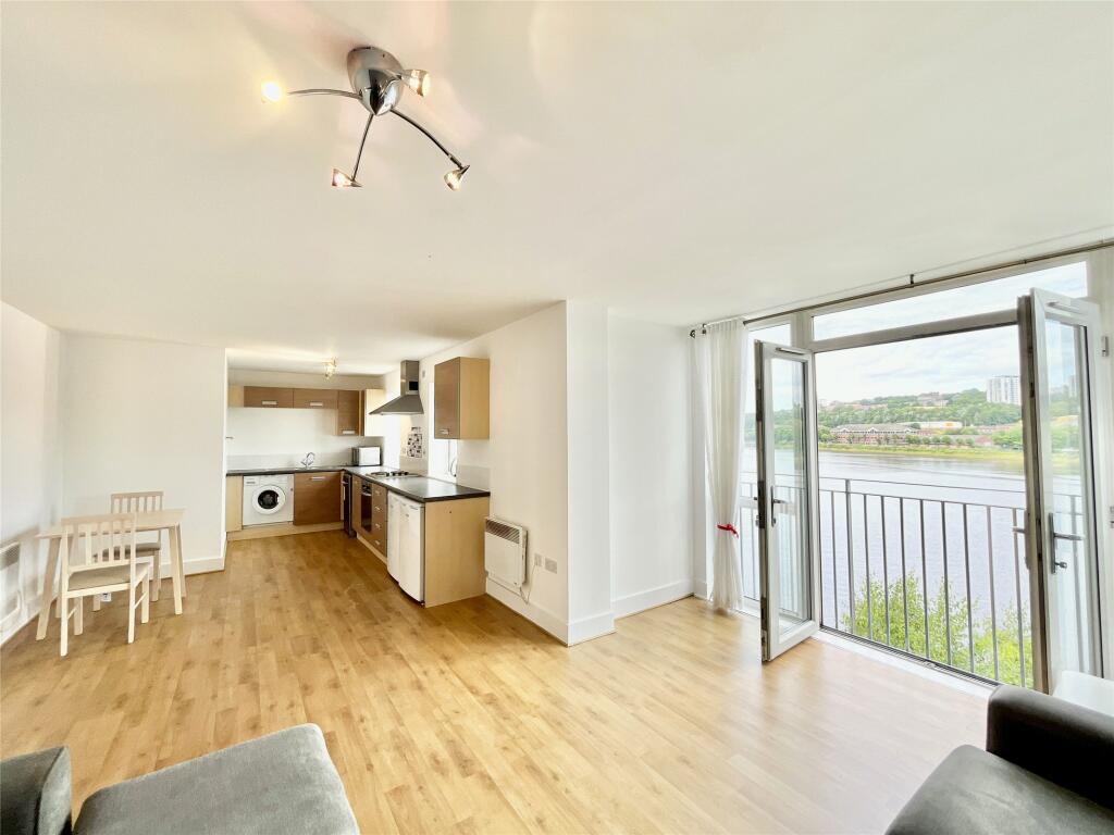 Lounge/Diner/Kitchen