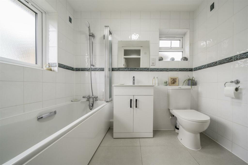 Davidson Frost-Wellings, DFW, Acacia Close, Stanmo