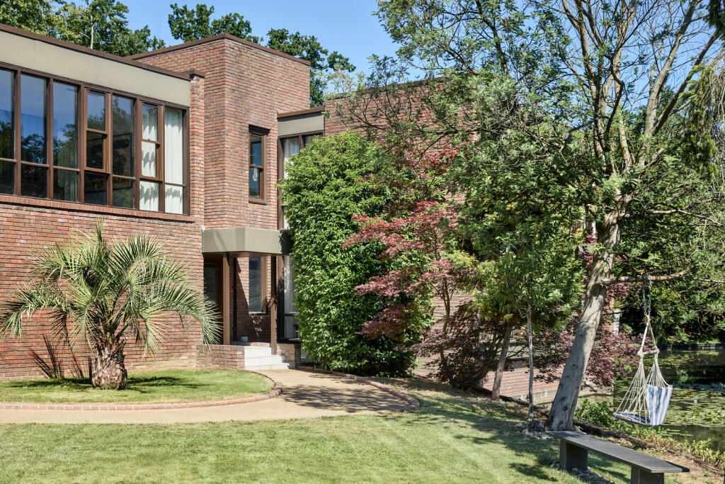 298320 - DGLA4276.jpg