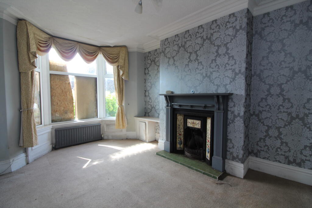 Lounge T202507251439.jpg