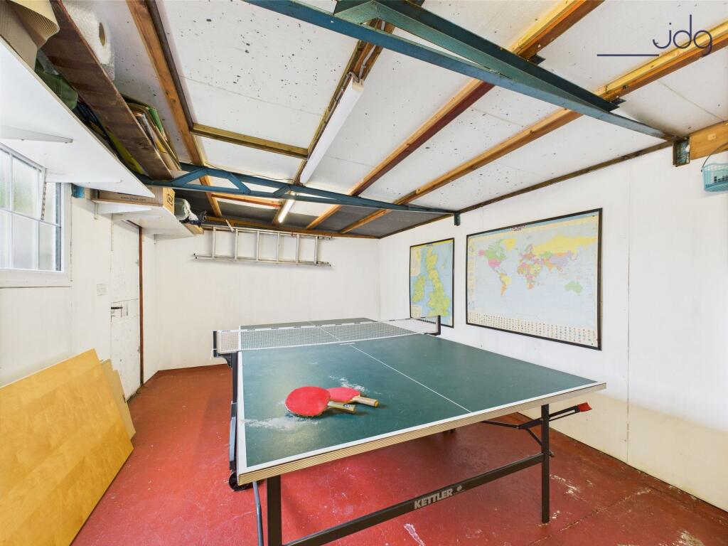garage / Play Room