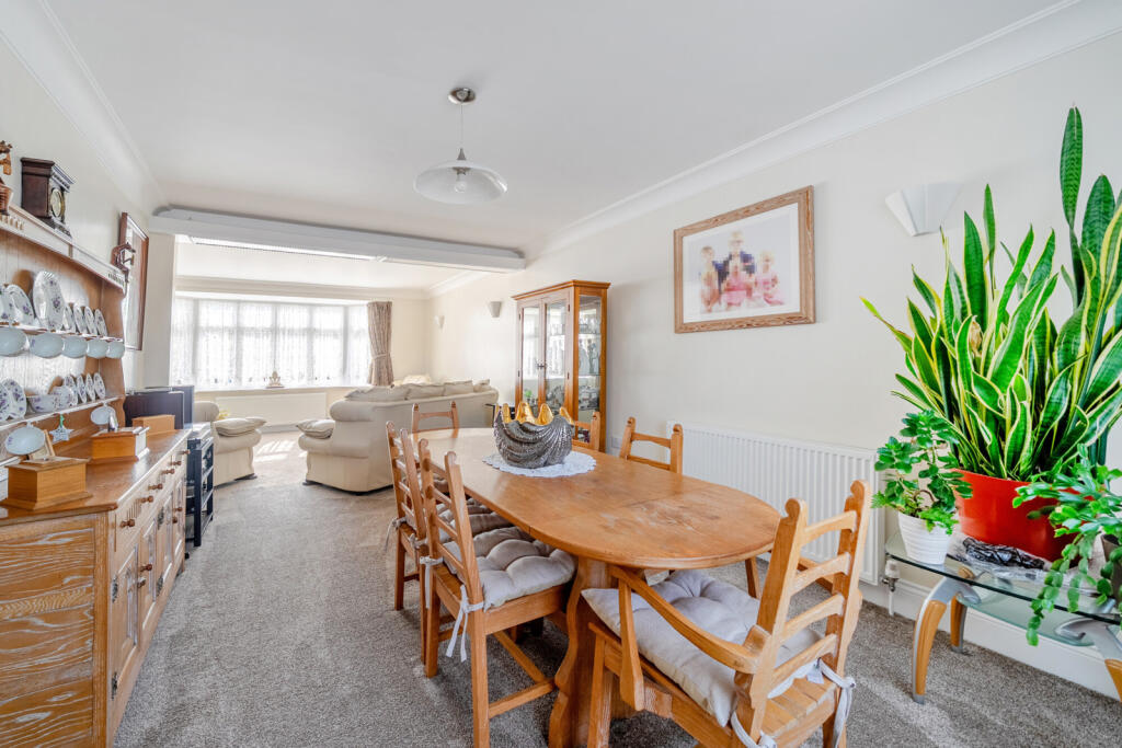 1299537-4-682e286...