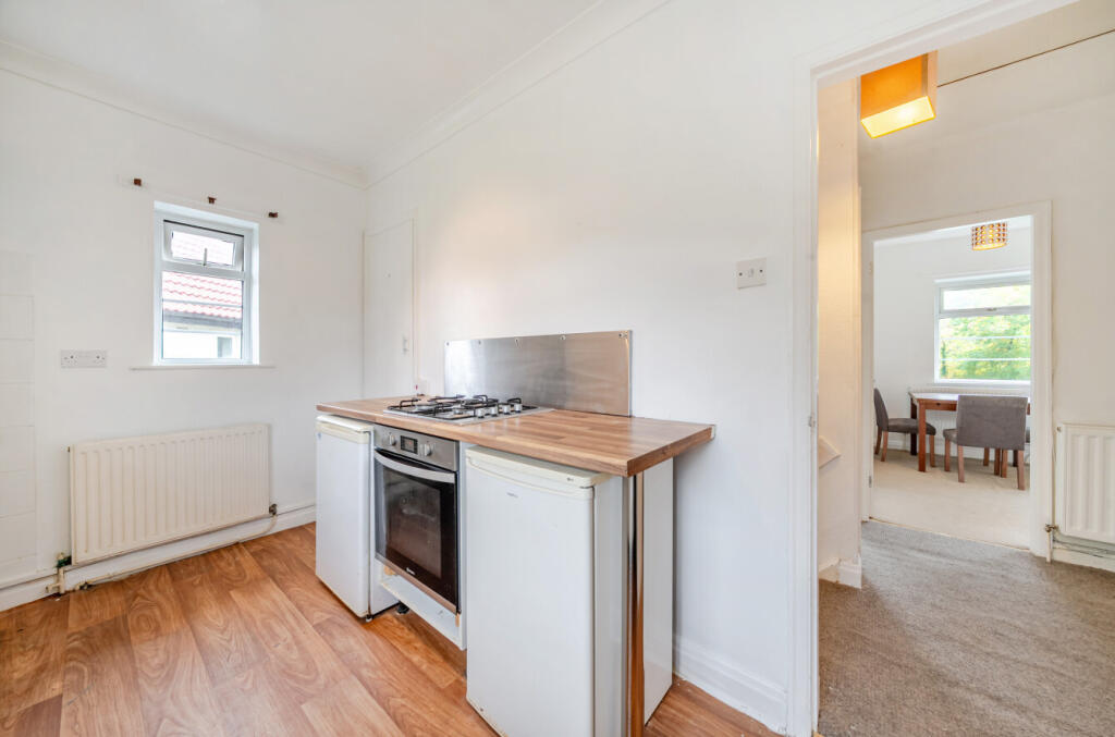 1371502-13-68f770...