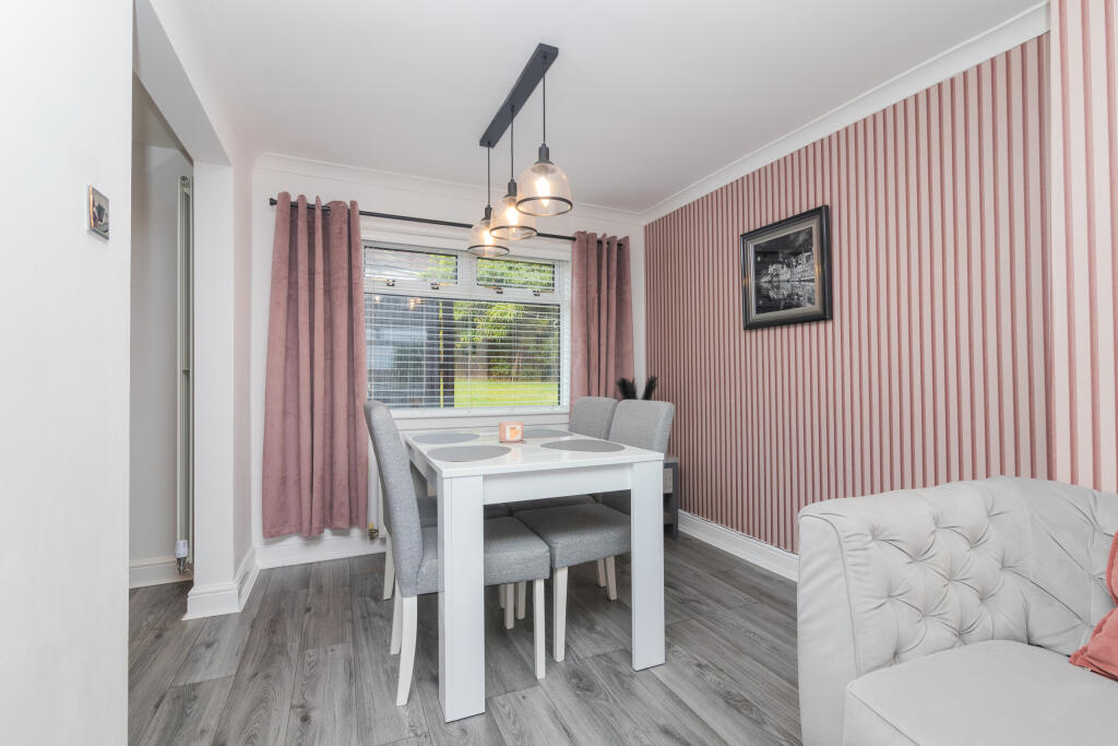 17 Rotherwood Avenue, Paisley, PA2 0LQ 2L-18