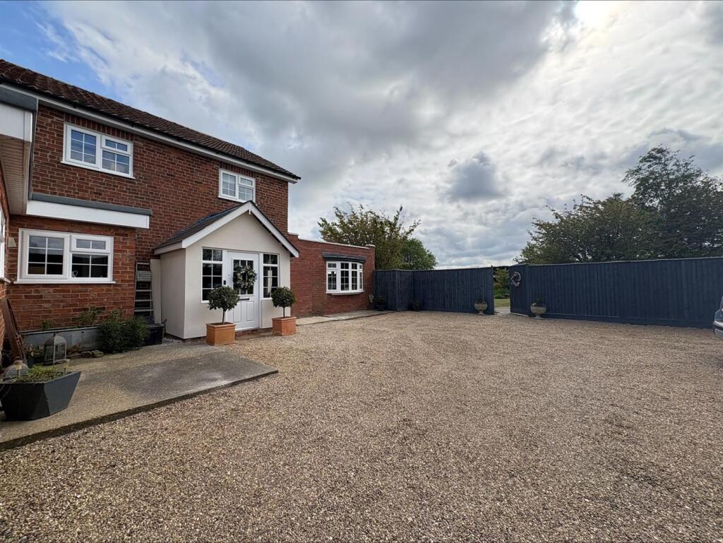 processed-6EB285C8-839E-4CC1-929C-AA1F68DB9990.jpe