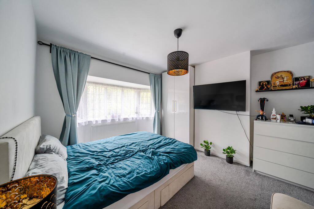 1349627-10-68c1b7...