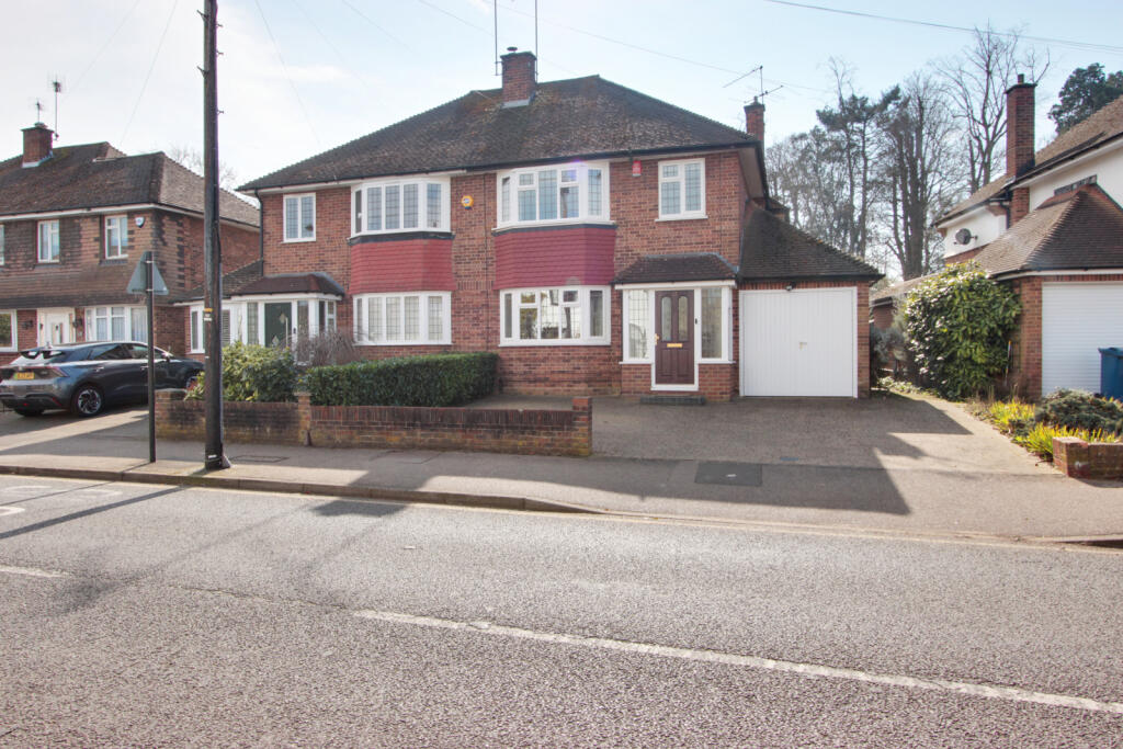 3 Bedroom Semi Detached House