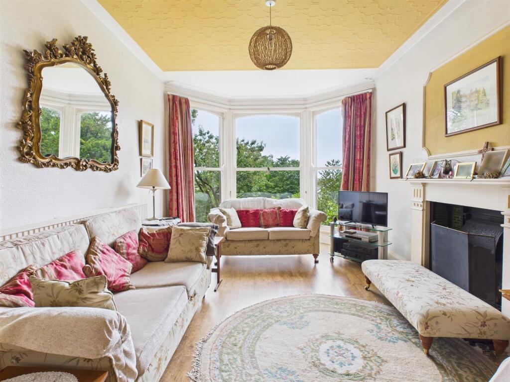 Open Plan Lounge And Dining Room