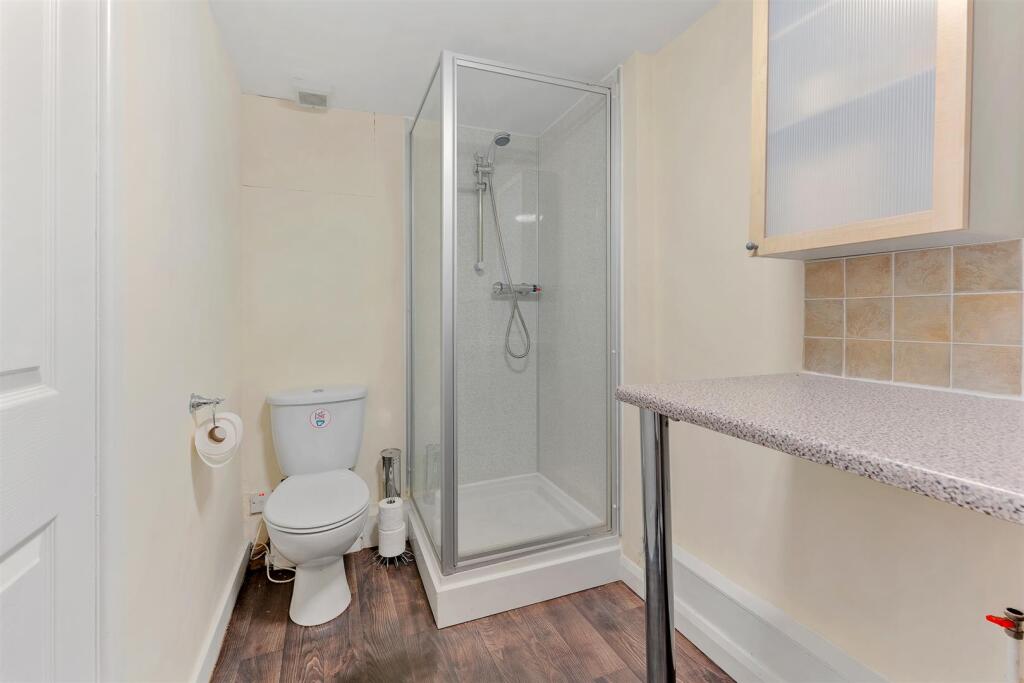 Lower Ground Floor Shower 2