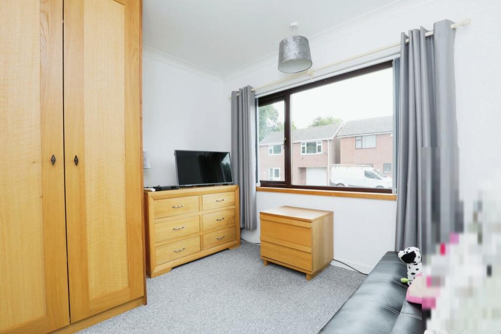 BEDROOM NO.2