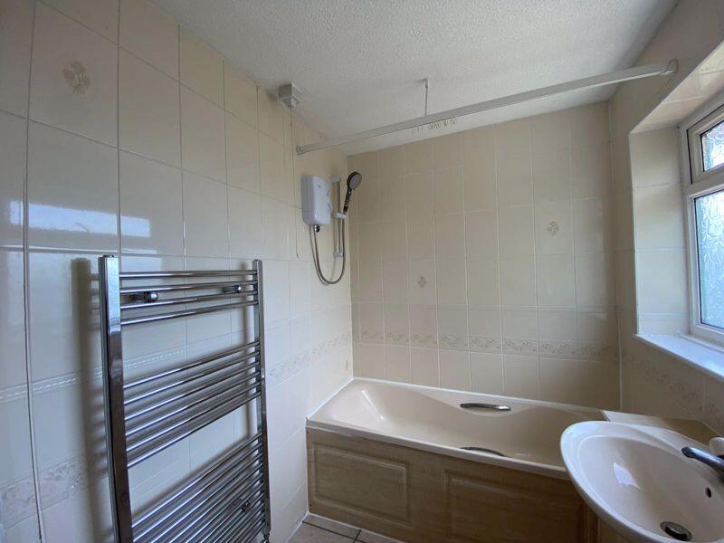 bathroom x 2