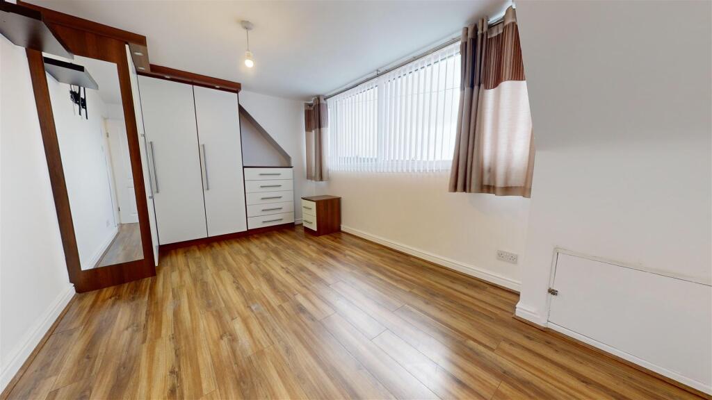 Windermere Drive Bedroom