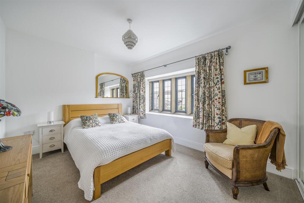 Bedroom.jpg