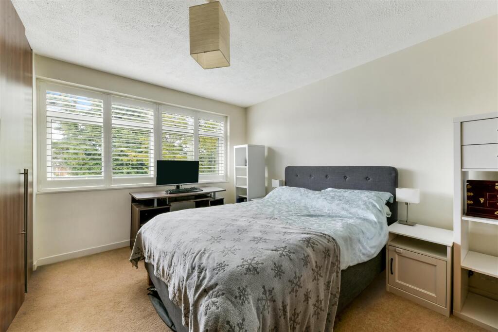 BRIAVELS COURT (11).jpg