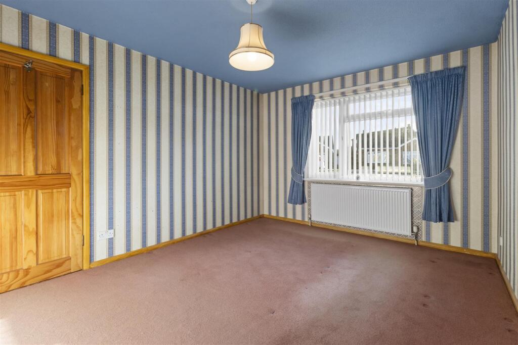 bedroom one #3.jpg