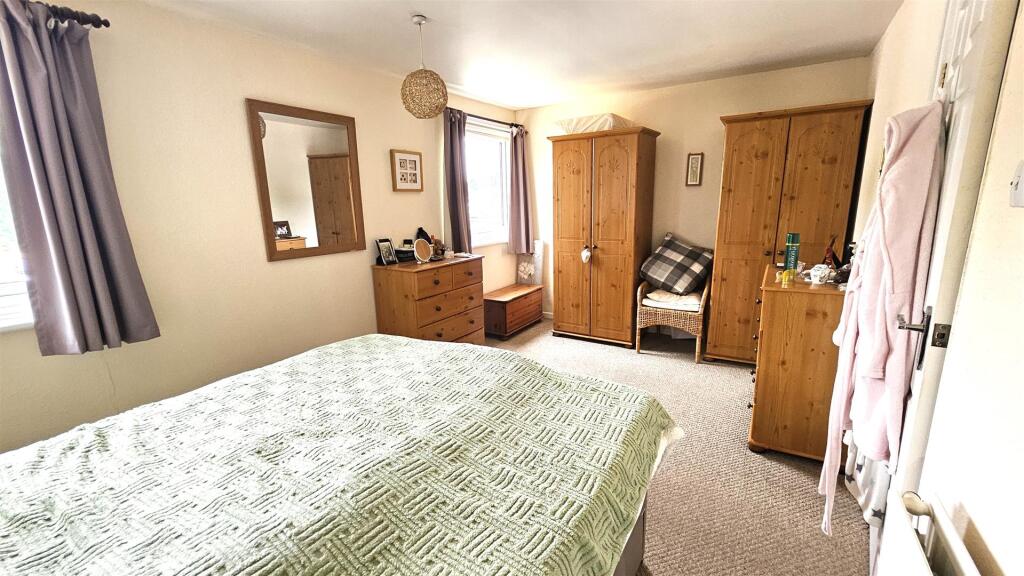 Bedroom One 3.jpg