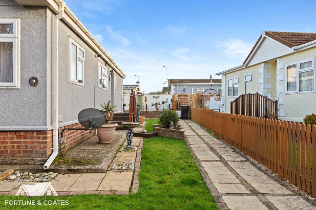 HolyAcre_19.jpg