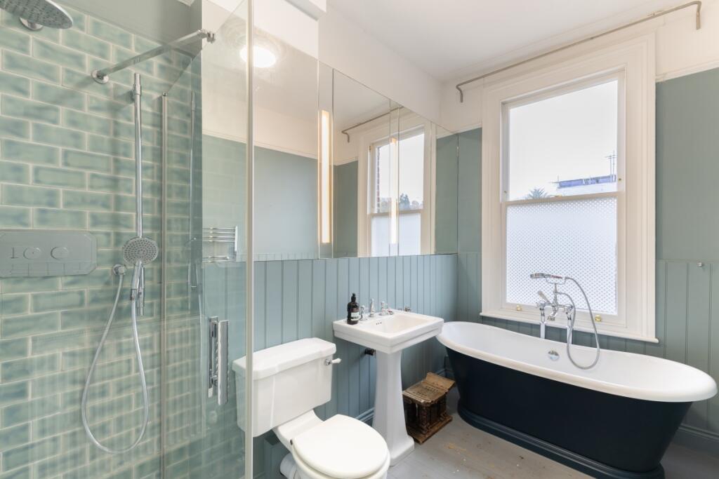 99675_44-Auckland...