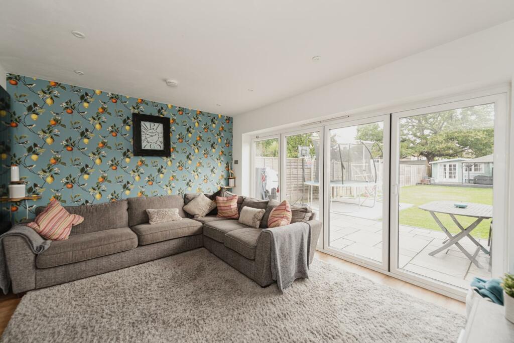 Rightmove 12.jpg