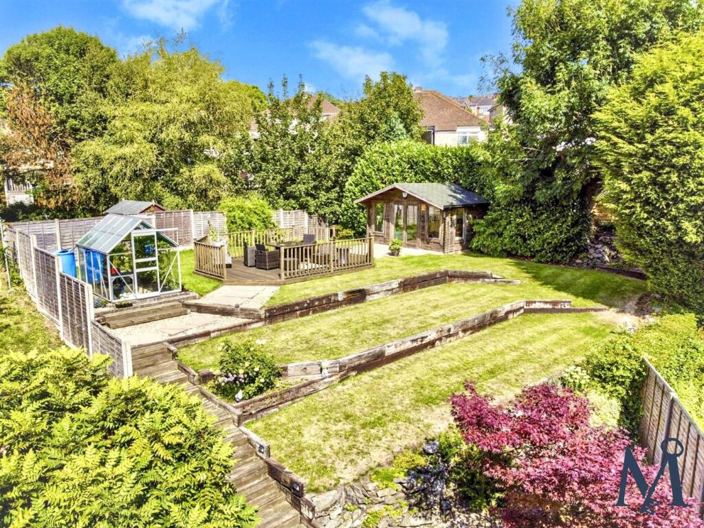 Substantial Rear Garden