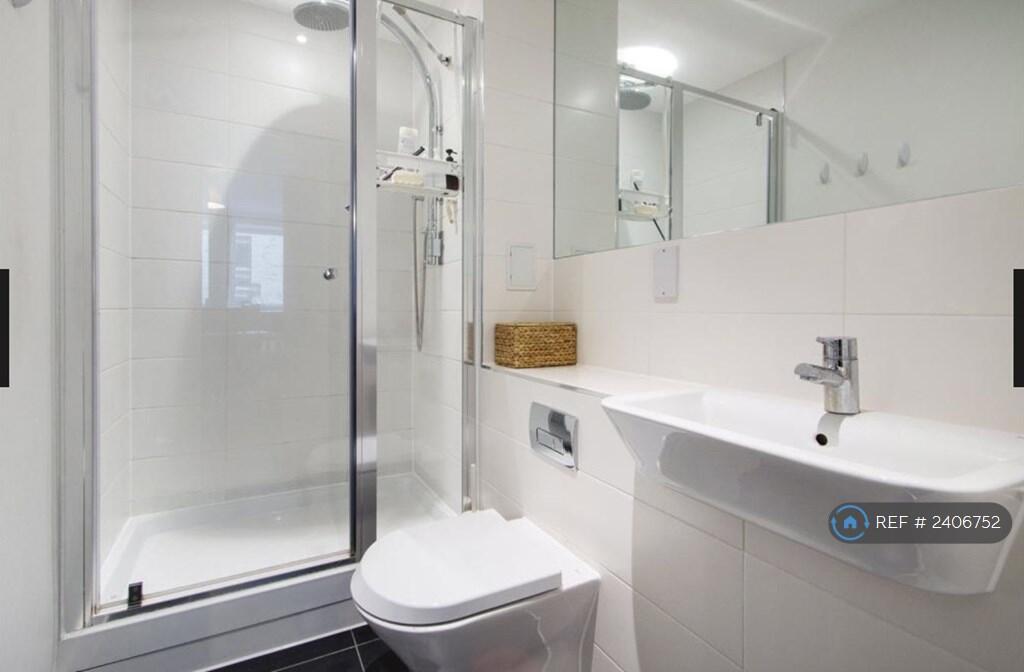 Ensuite Shower