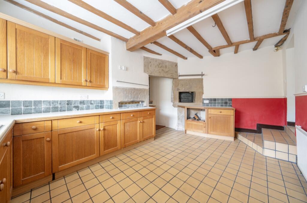 Family Kitchen 