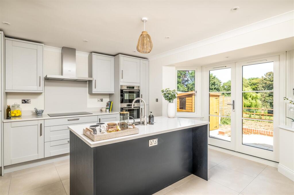 250618 - Plot 6 Halls Close, Braughing - 10.jpg