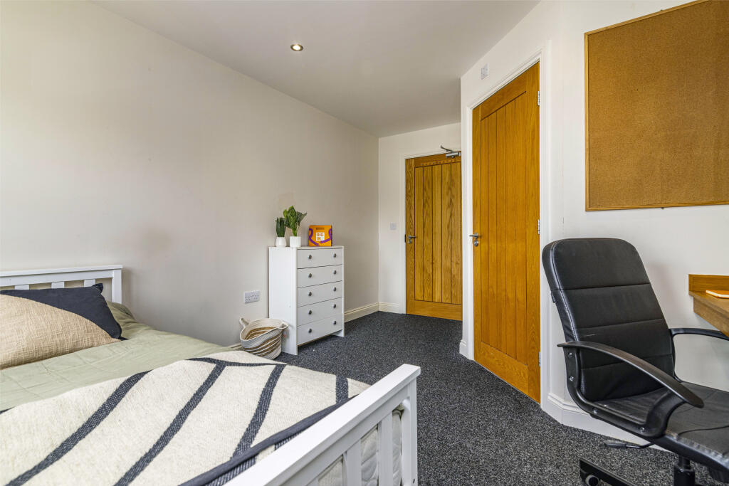 Flat8LordTennyson-17.jpg