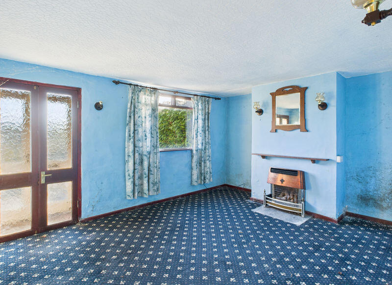 Current sitting room